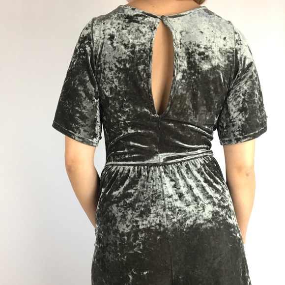 American Eagle Outfitters crushed green romper - Picture 3 of 3